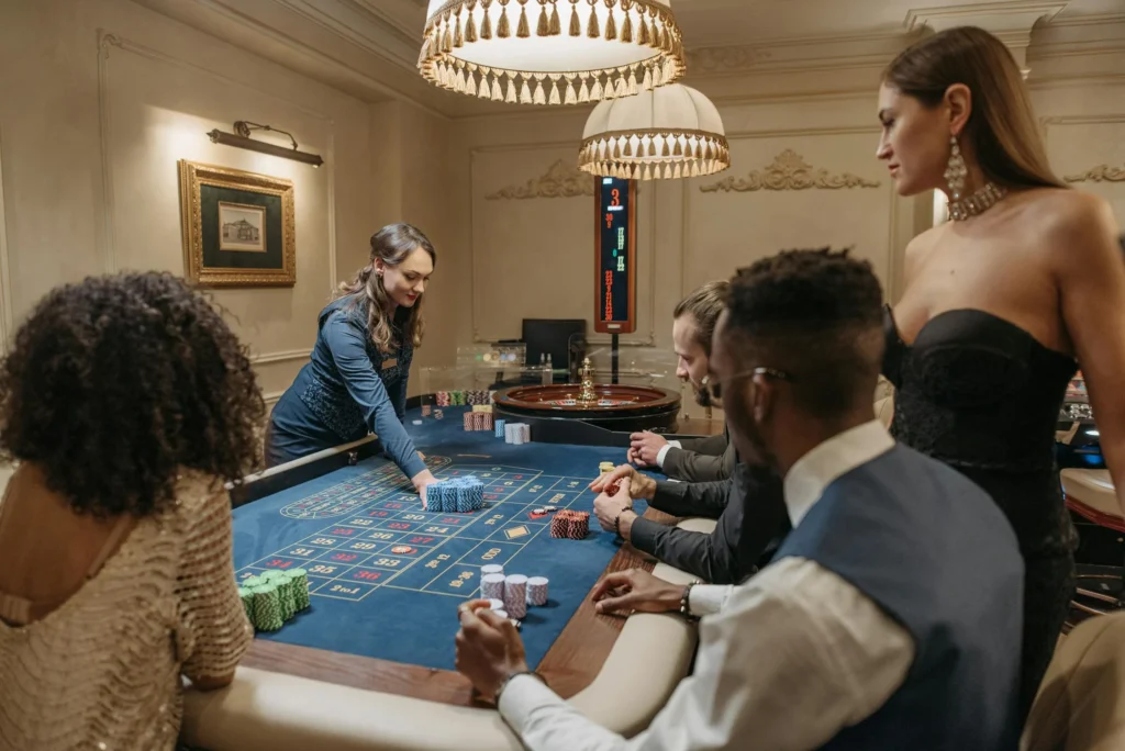 Casino Superstitions: Why Players Trust Lucky Symbols and Emojis